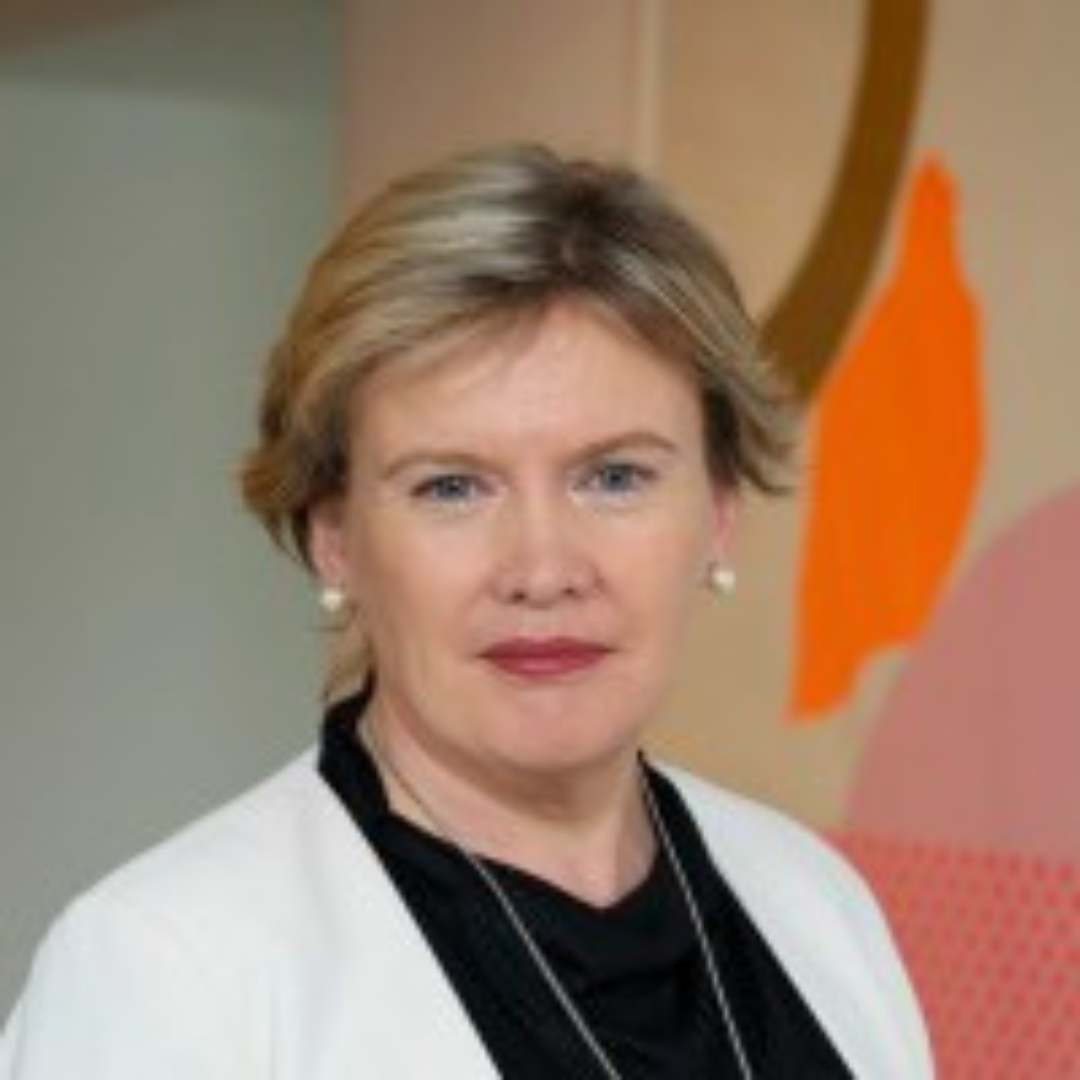 Headshot of Eimear Cahalin
