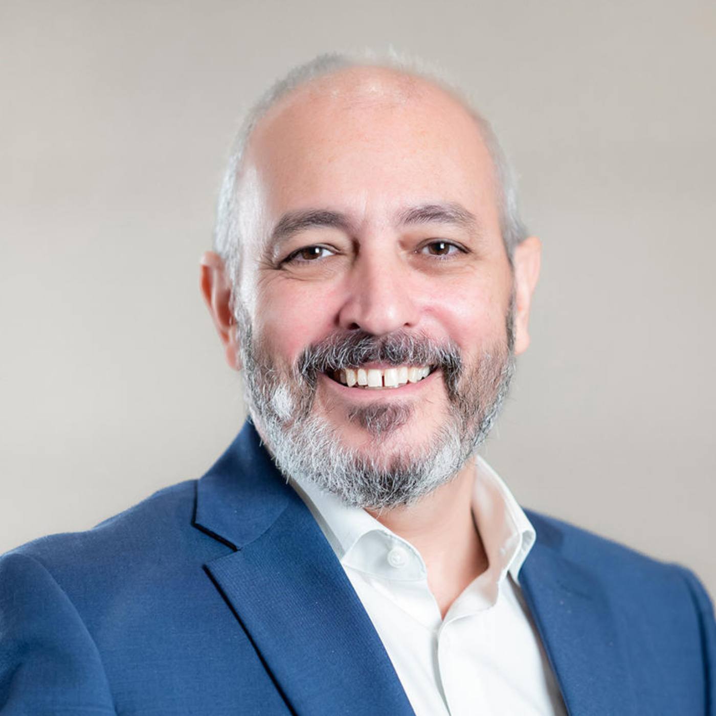 Headshot of Marcos Neto